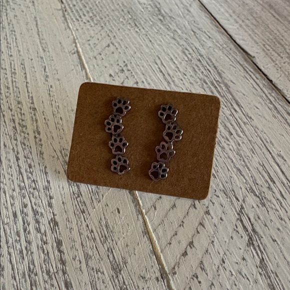 Sterling Silver 925 Paw Print Crawler earrings - Picture 4 of 7